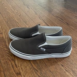 Men’s Dark Grey Vans